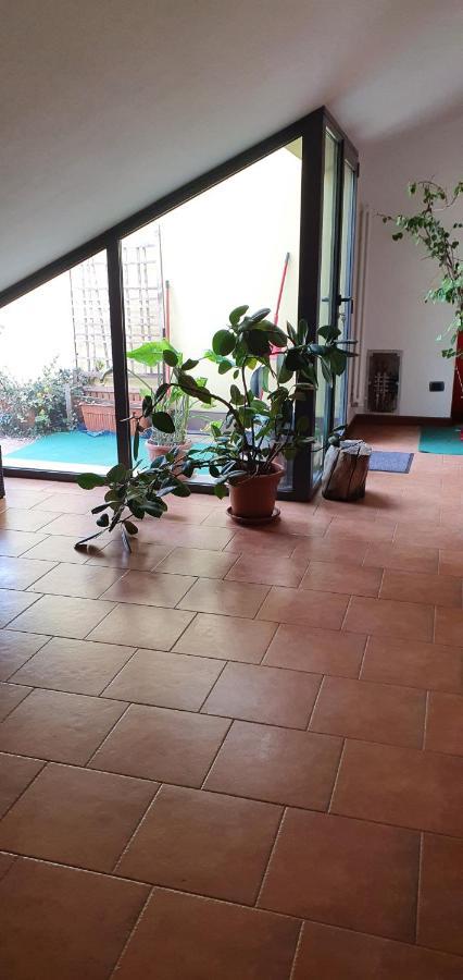 Appartement Casa Cristina à Parme Extérieur photo
