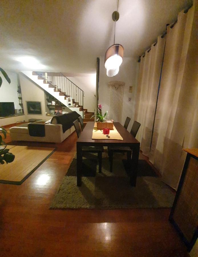 Appartement Casa Cristina à Parme Extérieur photo