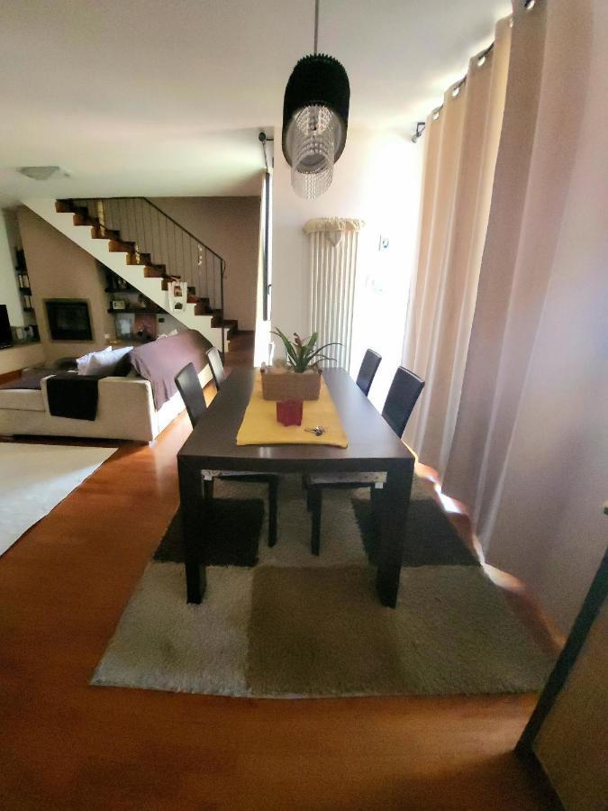 Appartement Casa Cristina à Parme Extérieur photo