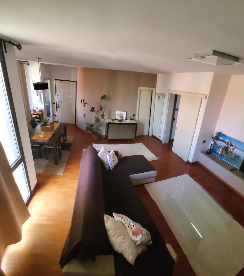 Appartement Casa Cristina à Parme Extérieur photo
